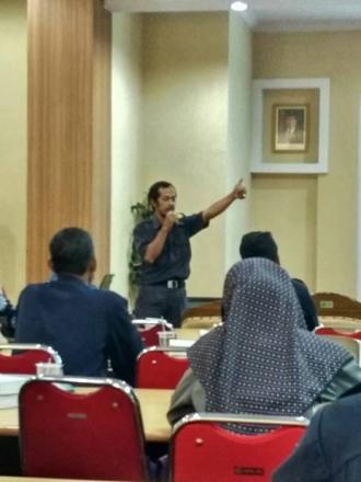 DESA DLINGO BERBAGI CERITA KELOLA  PERPUSTAKAAN 