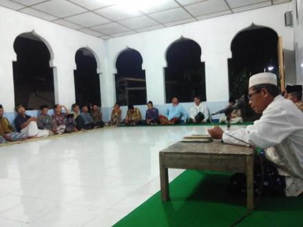 Pengaosan Rutin Malam Jum'at Masjid AL-Munawaroh Dusun Kebosungu II