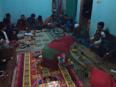 RAPAT PEMANTAPAN TURNAMEN BOLA VOLI OLEH KARANG TARUNA 