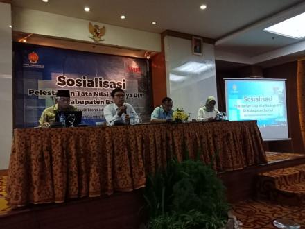 KETUA DESA BUDAYA DLINGO MENGHADIRI SOSIALISASI PELESTARIAN TATA NILAI BUDAYA