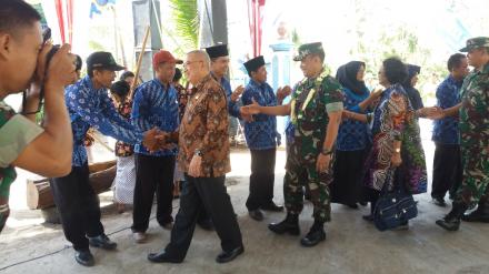 PENYAMBUTAN KEHADIRAN TIM MONITORING TMKK DAN BUPATI BANTUL DI DESA DLINGO