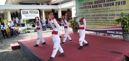 TK PERTIWI 44 DLINGO BERPARTISIPASI DALAM FESTIVAL BUDAYA JAWA KABUPATEN BANTUL